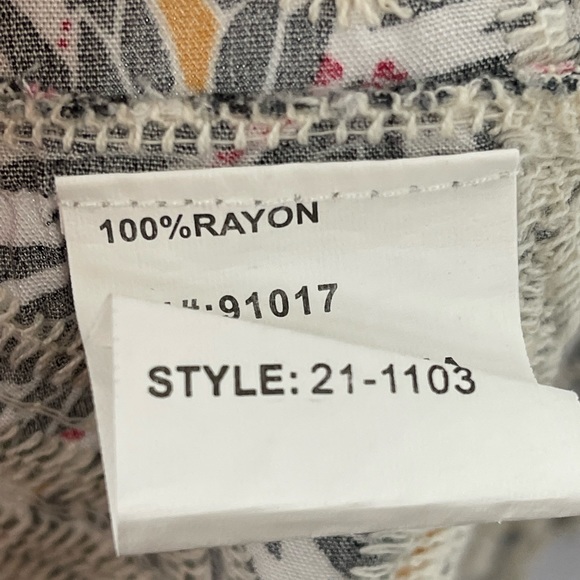 Solitaire Embroidered Tunic Top Size S - Picture 6 of 8